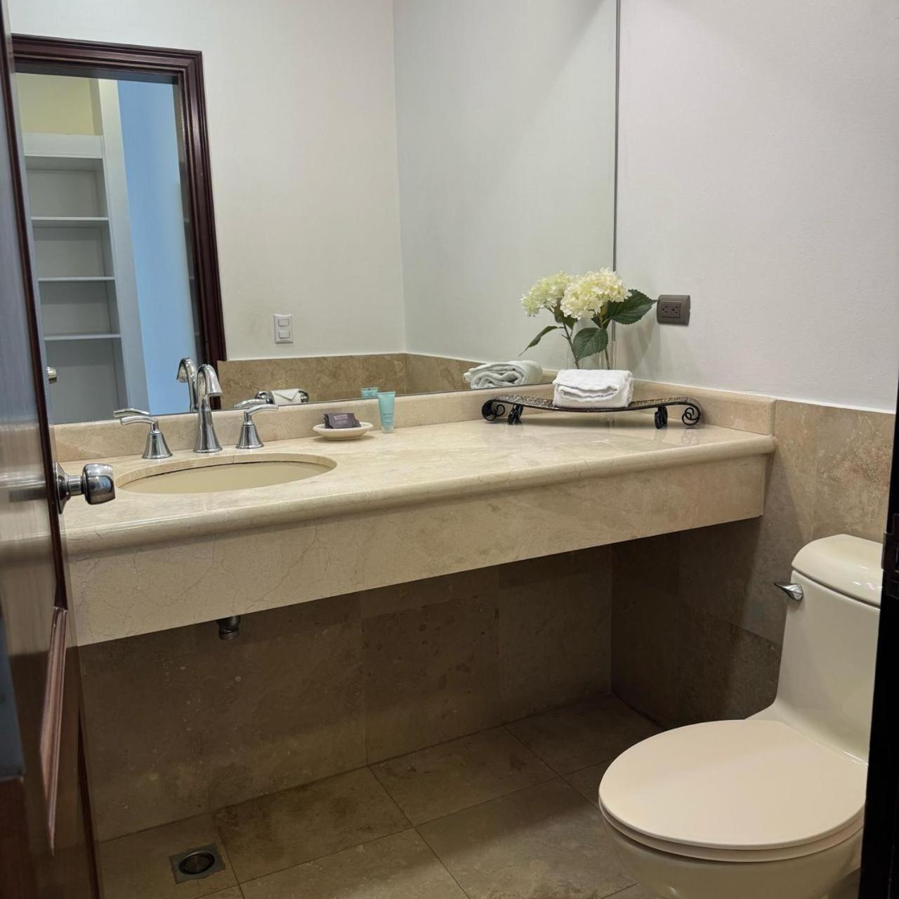 Hotel Diana Princess San Pedro Sula Kültér fotó